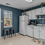 Woodstone Retreat Condo Right Next To Uga Golf Course 2475